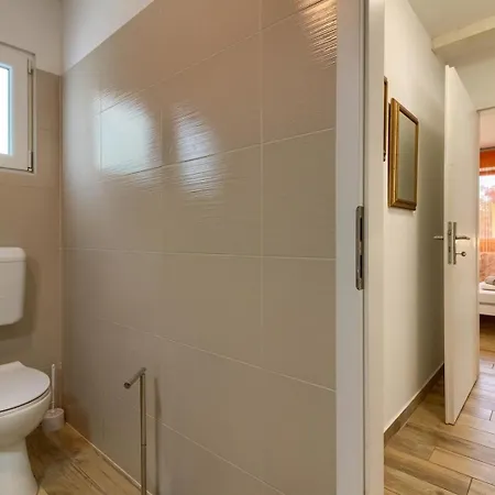 Mit Privatpool Fuer 8 Personen Ca 110 Qm In Valtura, Istrien Suedkueste Von Istrien Holiday home *
